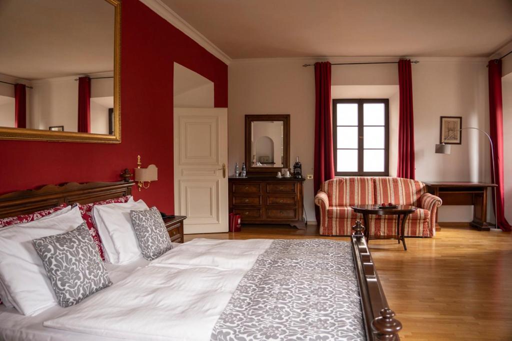 Hotel Castel Rundegg (Adults Only) Merano Exterior foto